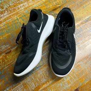 Nike Running Shoes | Women